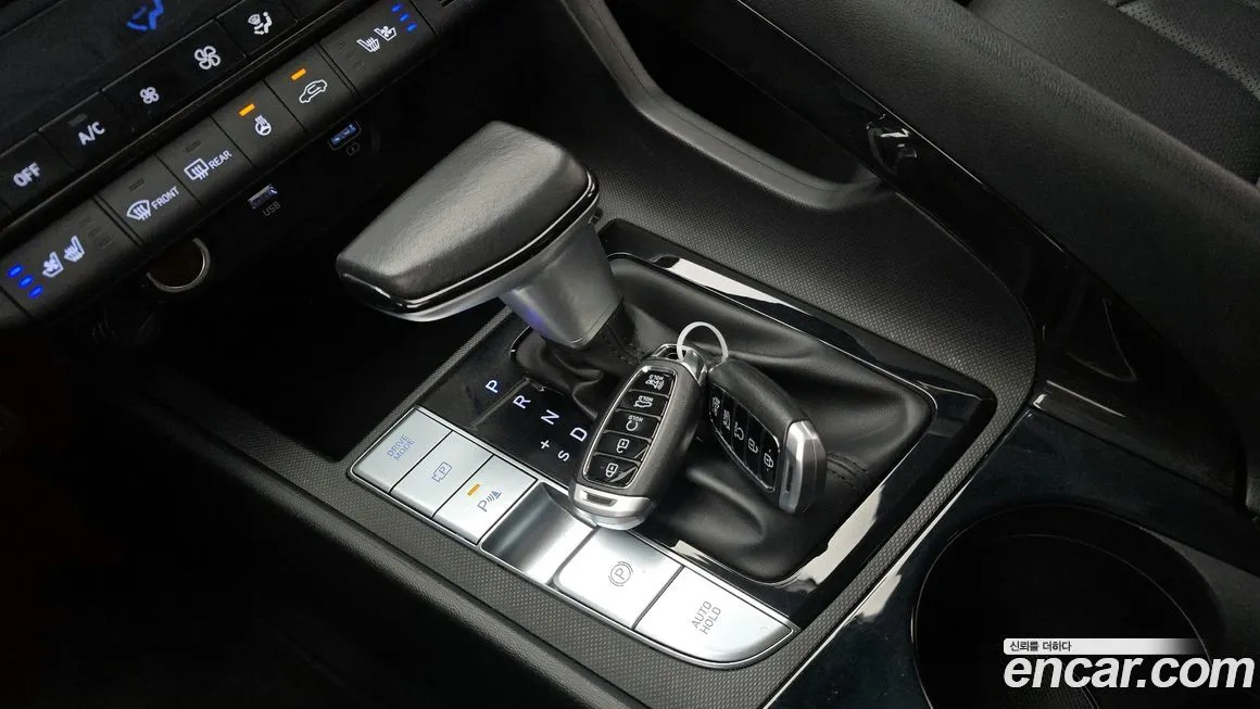 Hyundai AVANTE — фото 9