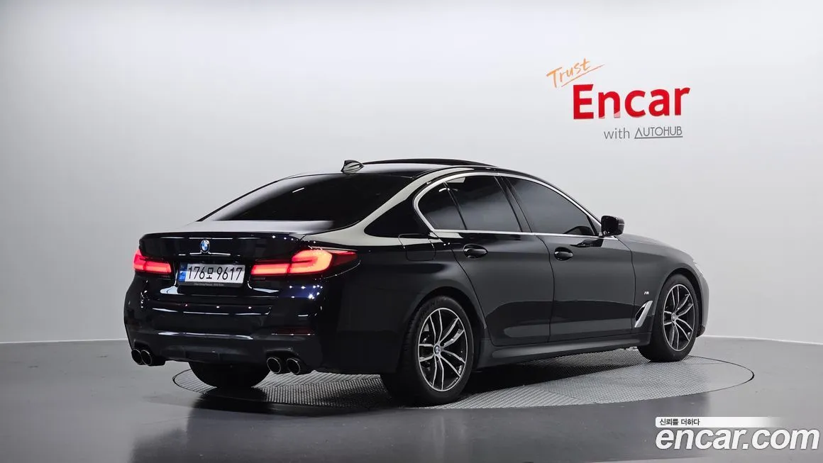 BMW 5-Series 2022 из KR, фото 2