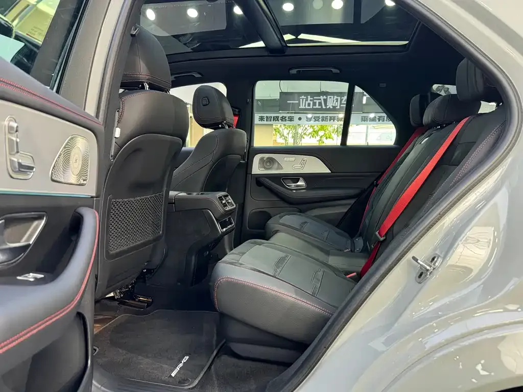 Mercedes-Benz GLE AMG — фото 7