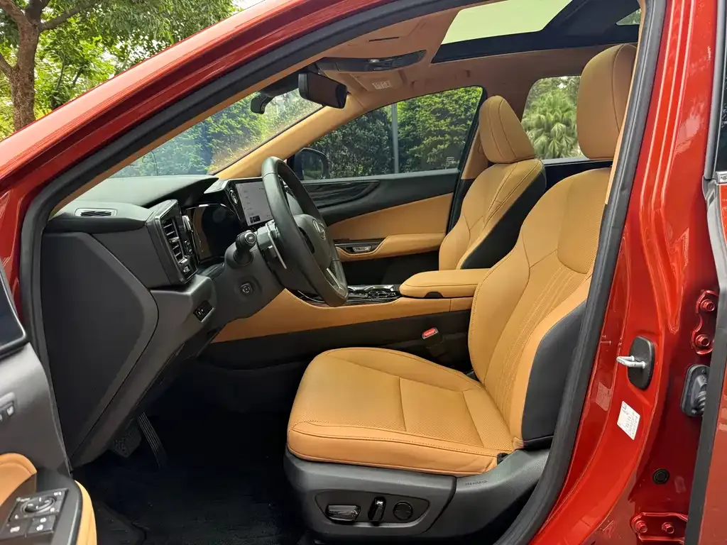 Lexus NX 2022 из CN, фото 3