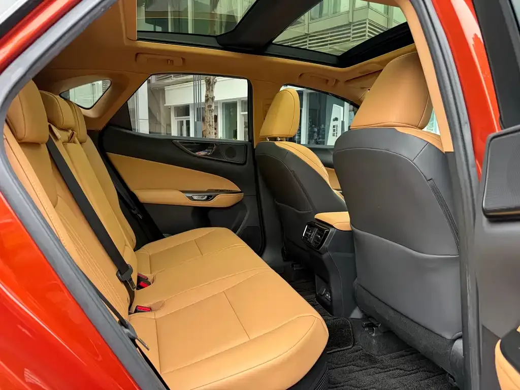 Lexus NX 2022 из CN, фото 8