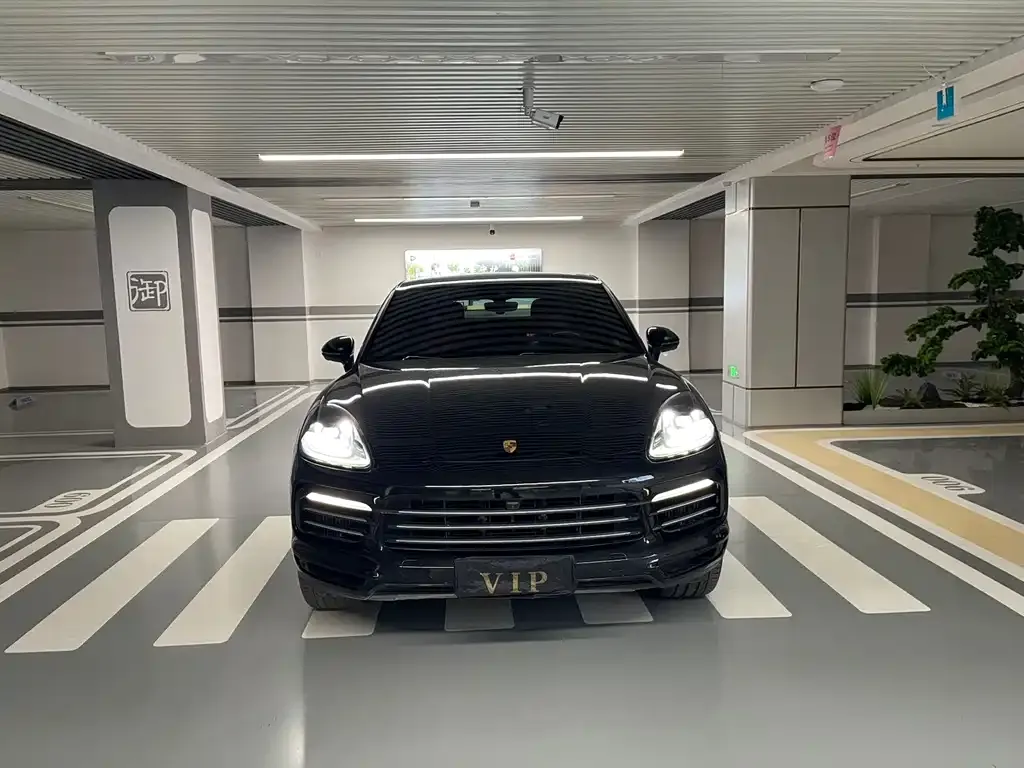 Porsche Cayenne 2023 из CN, фото 2