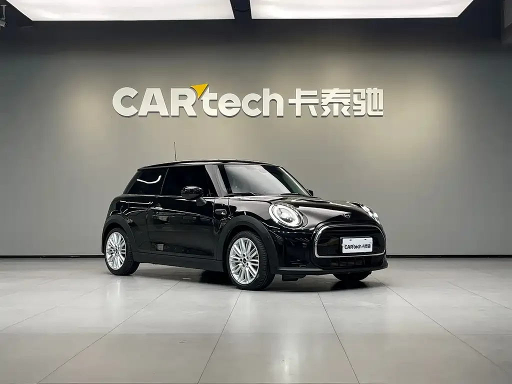 MINI Cooper (3-door) 2021 из CN, фото 3