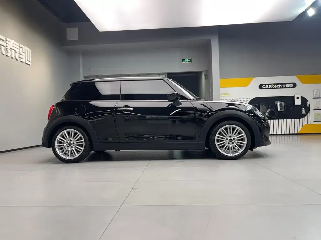 MINI Cooper (3-door) 2021 из CN, фото 7