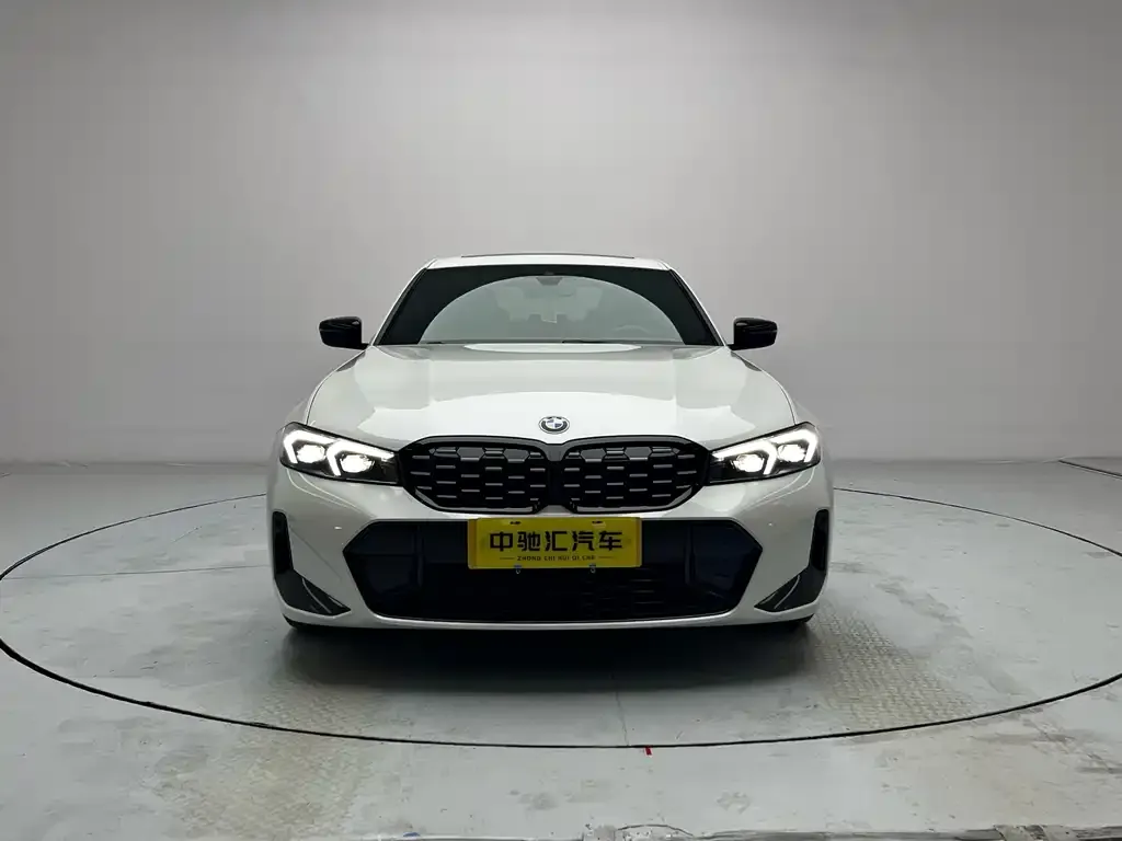 BMW 3 Series 2024 из CN, фото 2