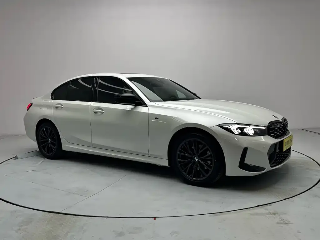 BMW 3 Series 2024 из CN, фото 3