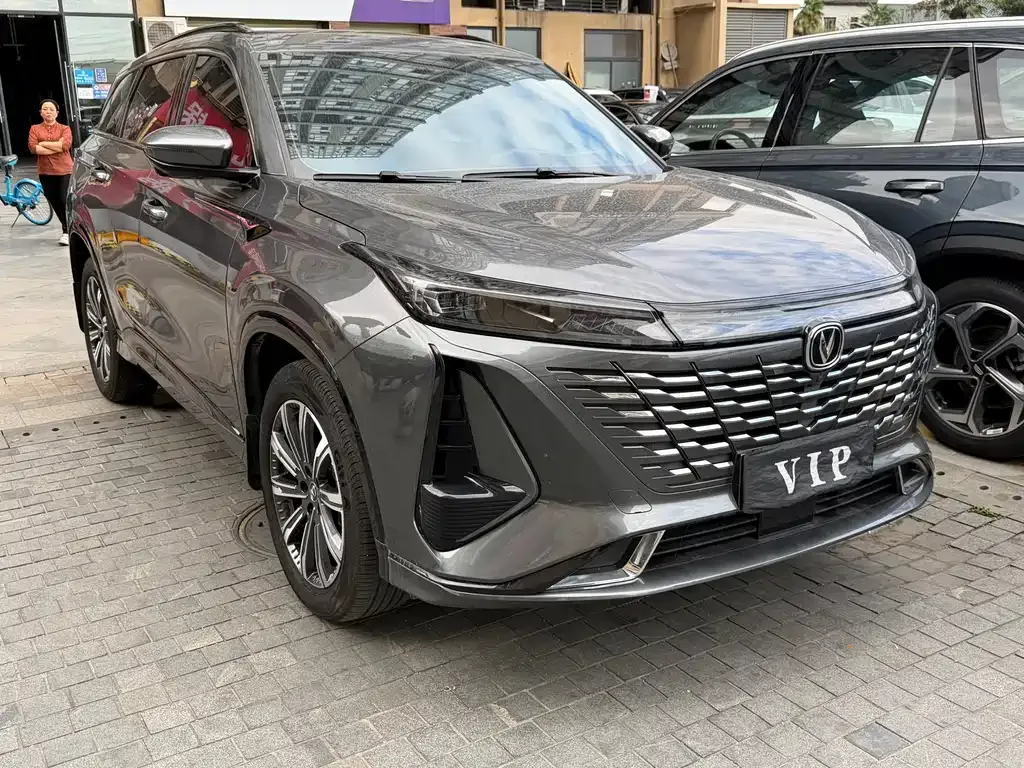 Changan CS75 PLUS 2023 из CN, фото 2