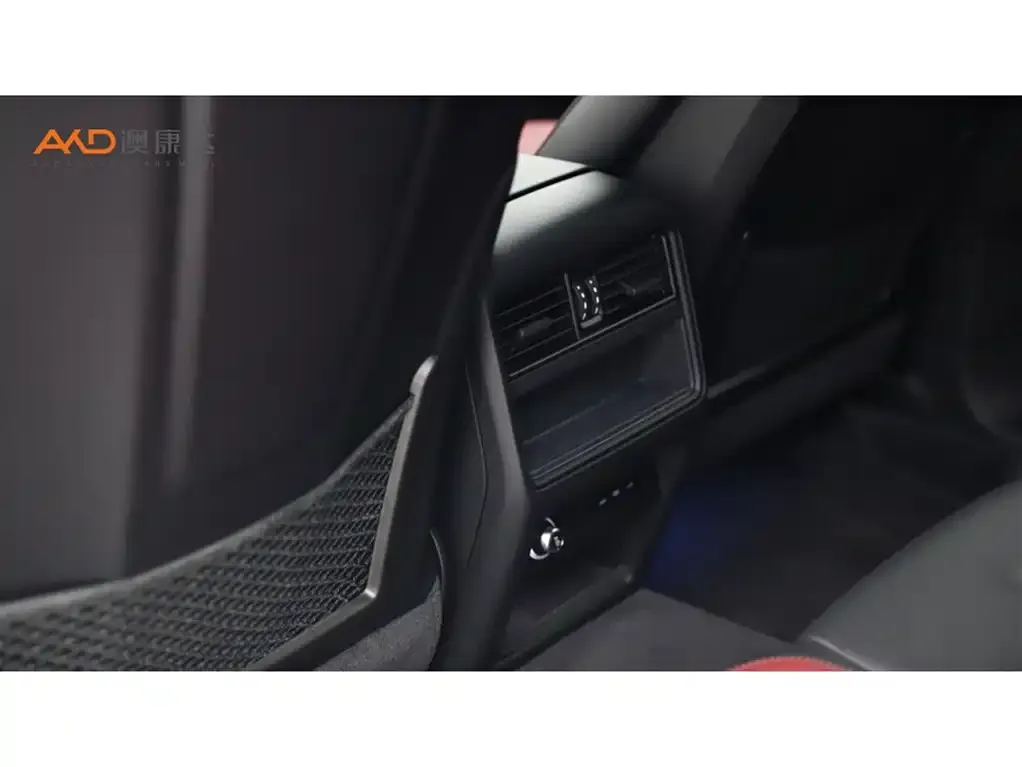 Porsche Cayenne 2024 из CN, фото 9
