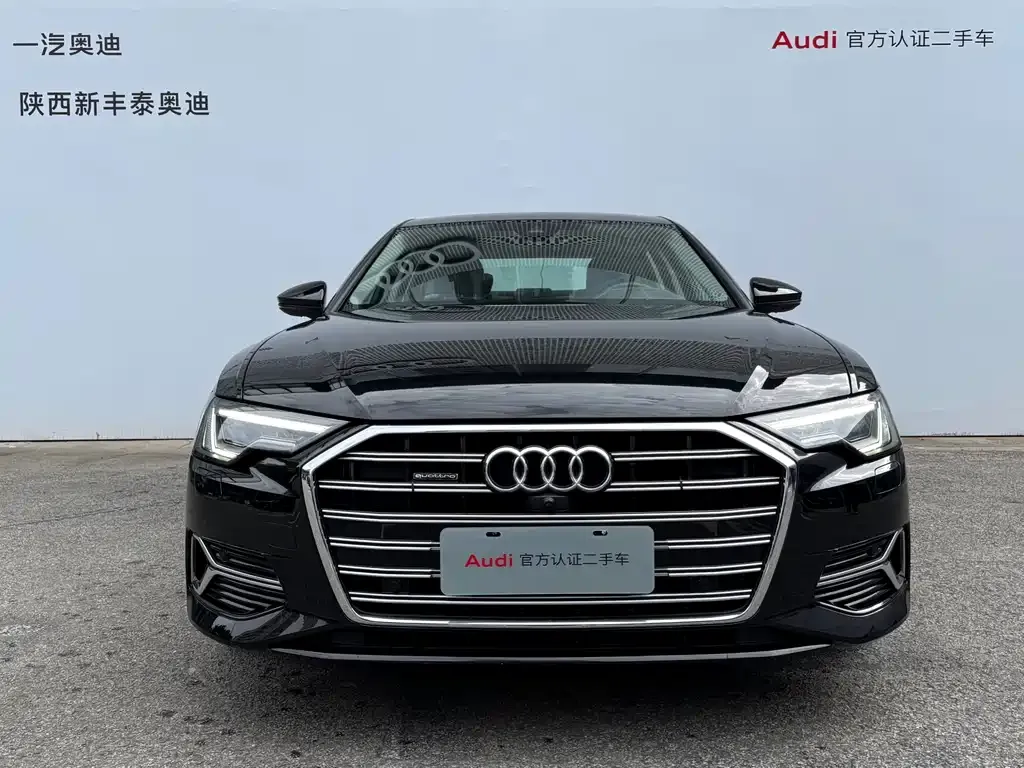 Audi A6L 2023 из CN, фото 10
