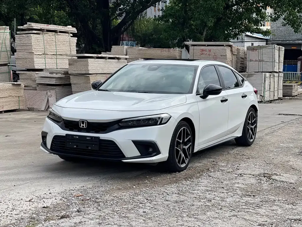Honda Civic — фото 1