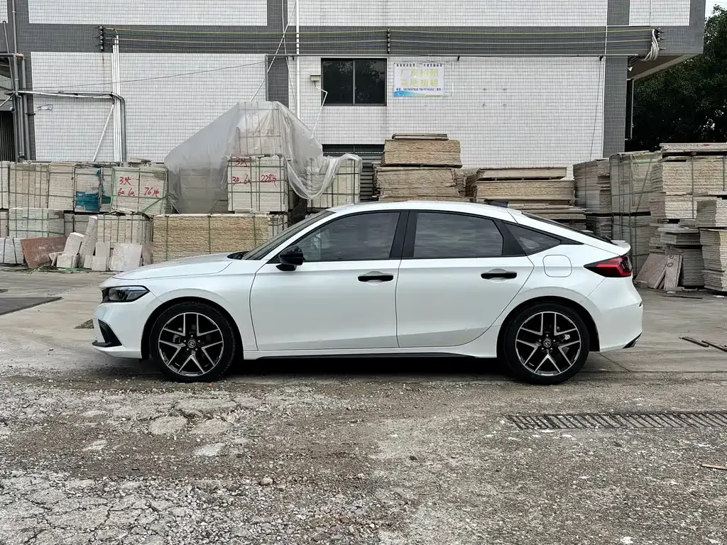 Honda Civic — фото 5