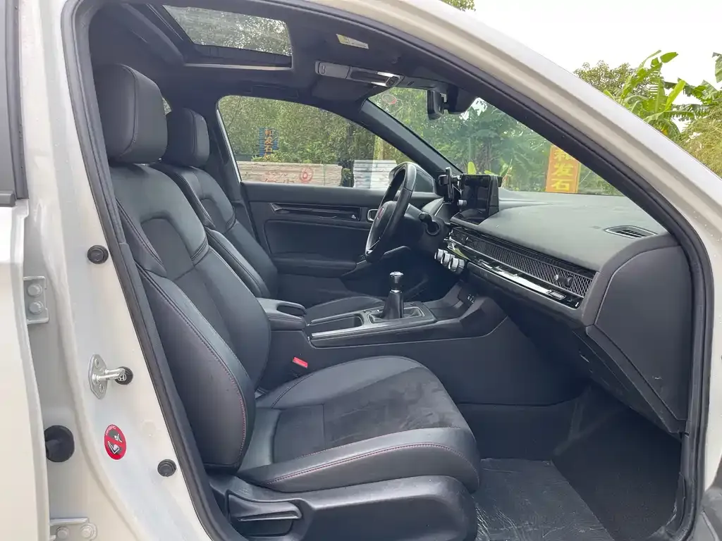 Honda Civic — фото 8