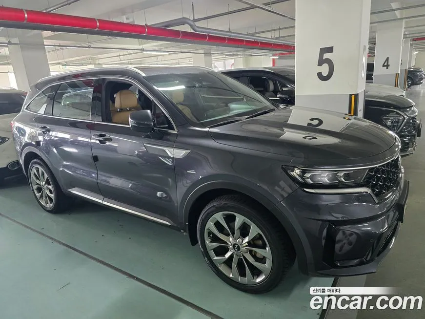 Kia Sorento — фото 1