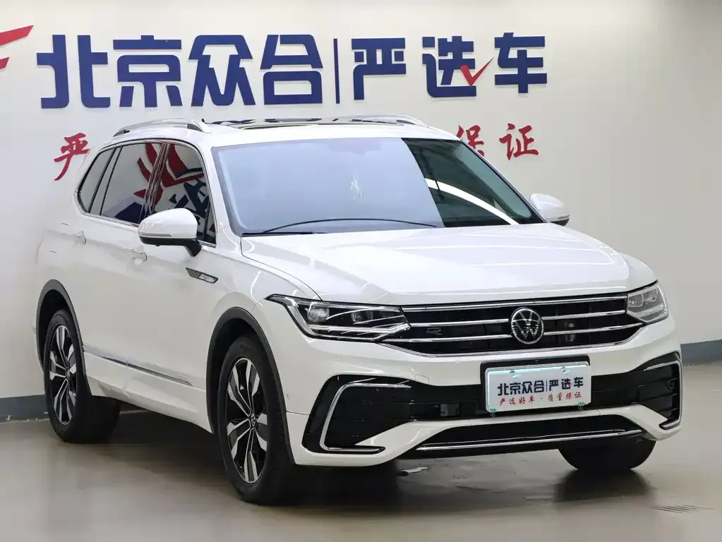 Volkswagen Tiguan L 2022 из CN, фото 2