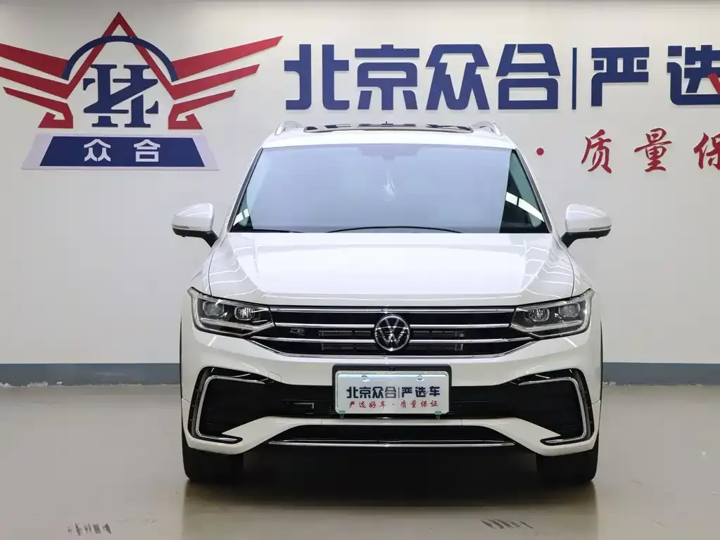 Volkswagen Tiguan L 2022 из CN, фото 3