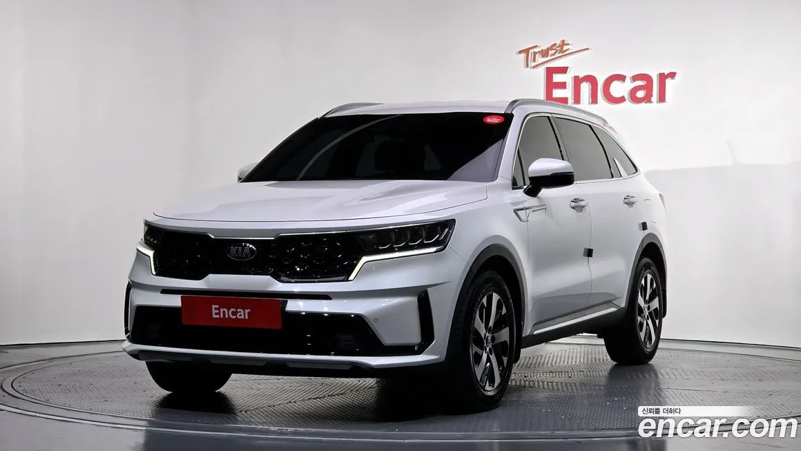 Kia Sorento — фото 1