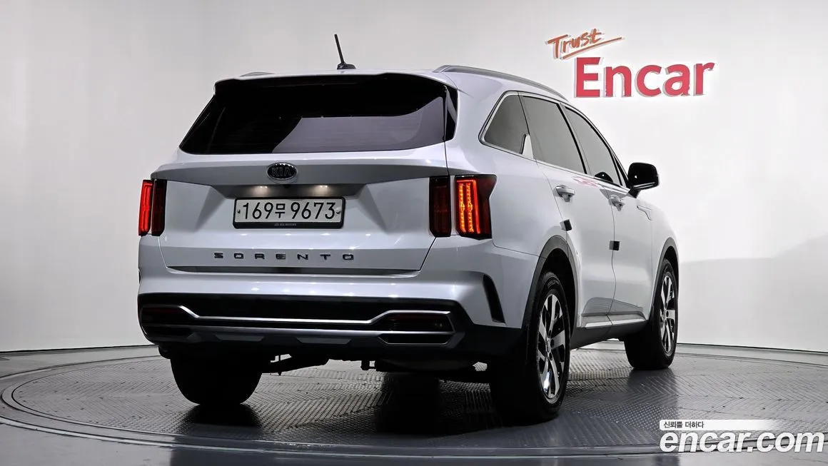 Kia Sorento — фото 2