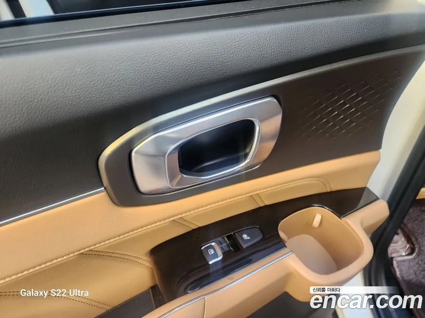 Kia Sorento — фото 8