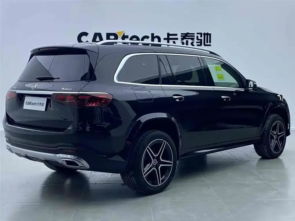 Mercedes-Benz GLS — фото 6