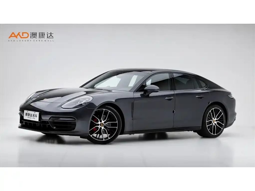 Porsche Panamera — фото 1