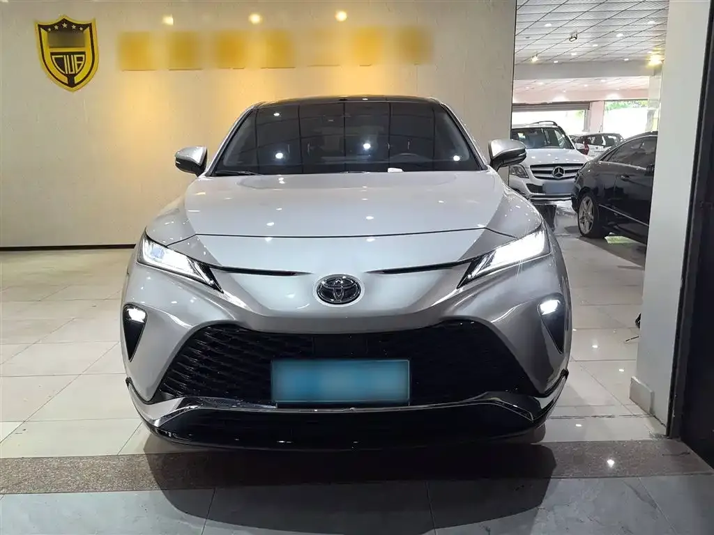 Toyota Venza 2024 из CN, фото 3