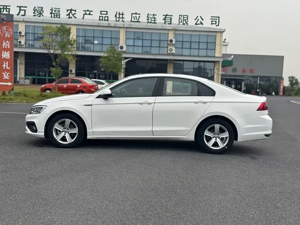 Volkswagen Lamando 2022 из CN, фото 5