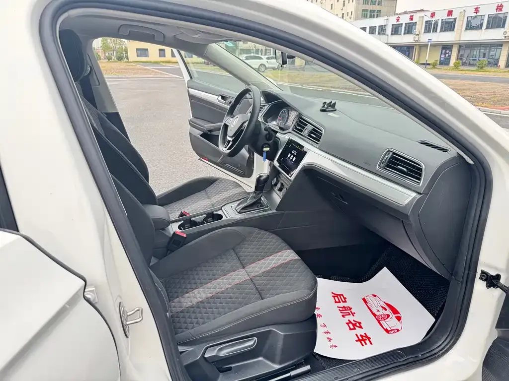 Volkswagen Lamando 2022 из CN, фото 6