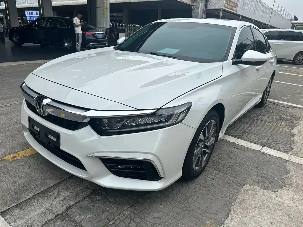 Honda Inspire 2021 из CN, фото 1