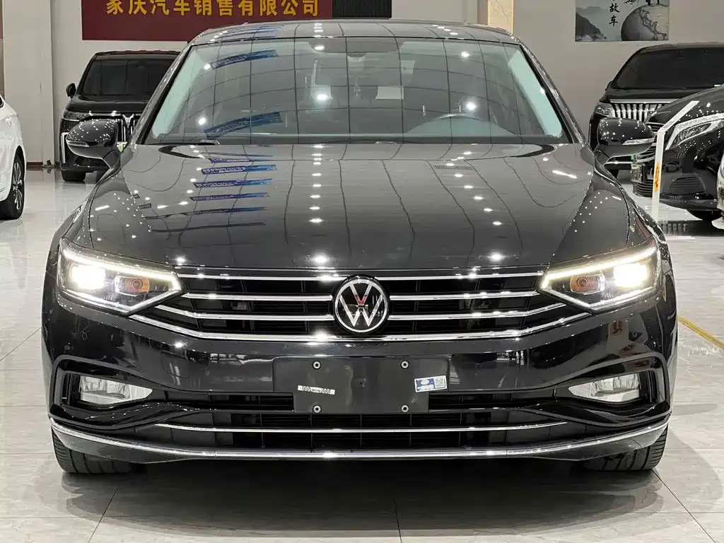 Volkswagen Magotan 2022 из CN, фото 2