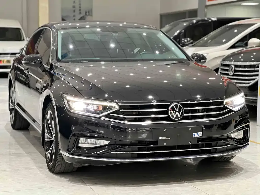 Volkswagen Magotan 2022 из CN, фото 3
