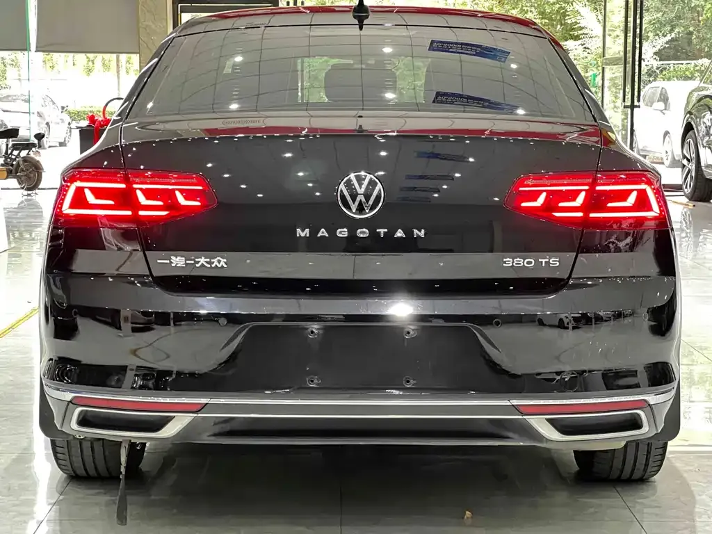 Volkswagen Magotan 2022 из CN, фото 4