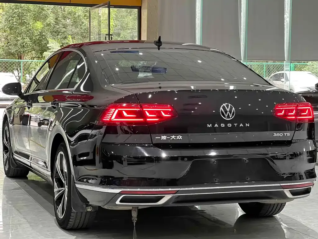 Volkswagen Magotan 2022 из CN, фото 5