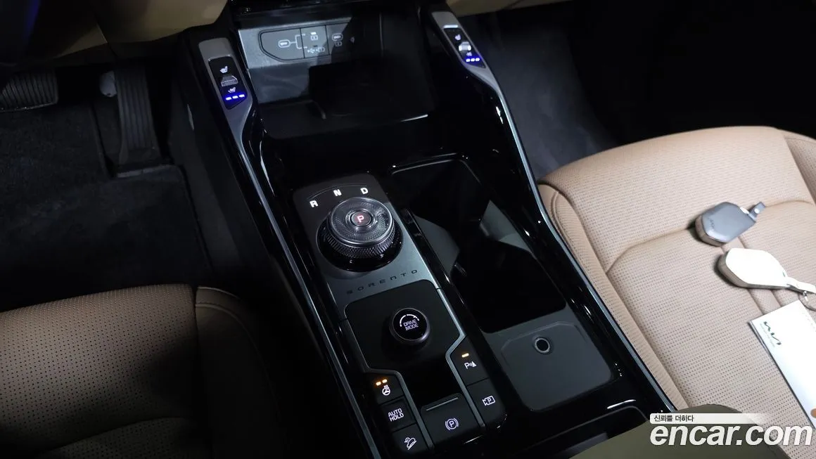 Kia Sorento — фото 9