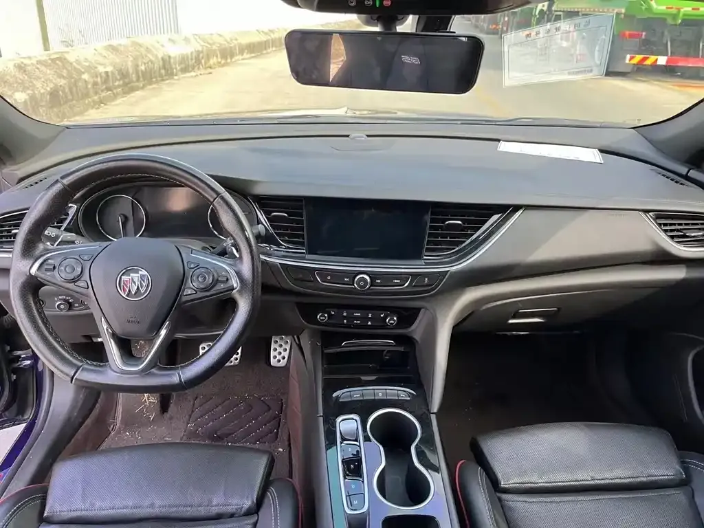 Buick Regal — фото 6