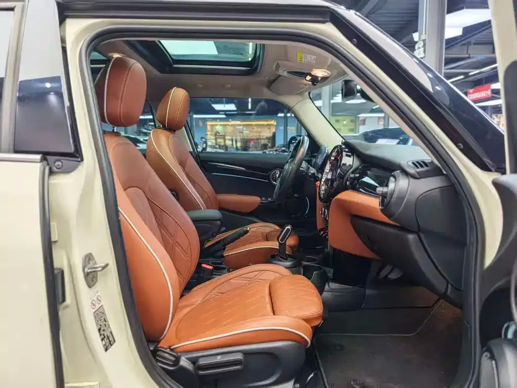 MINI Cooper (3-door) 2022 из CN, фото 9