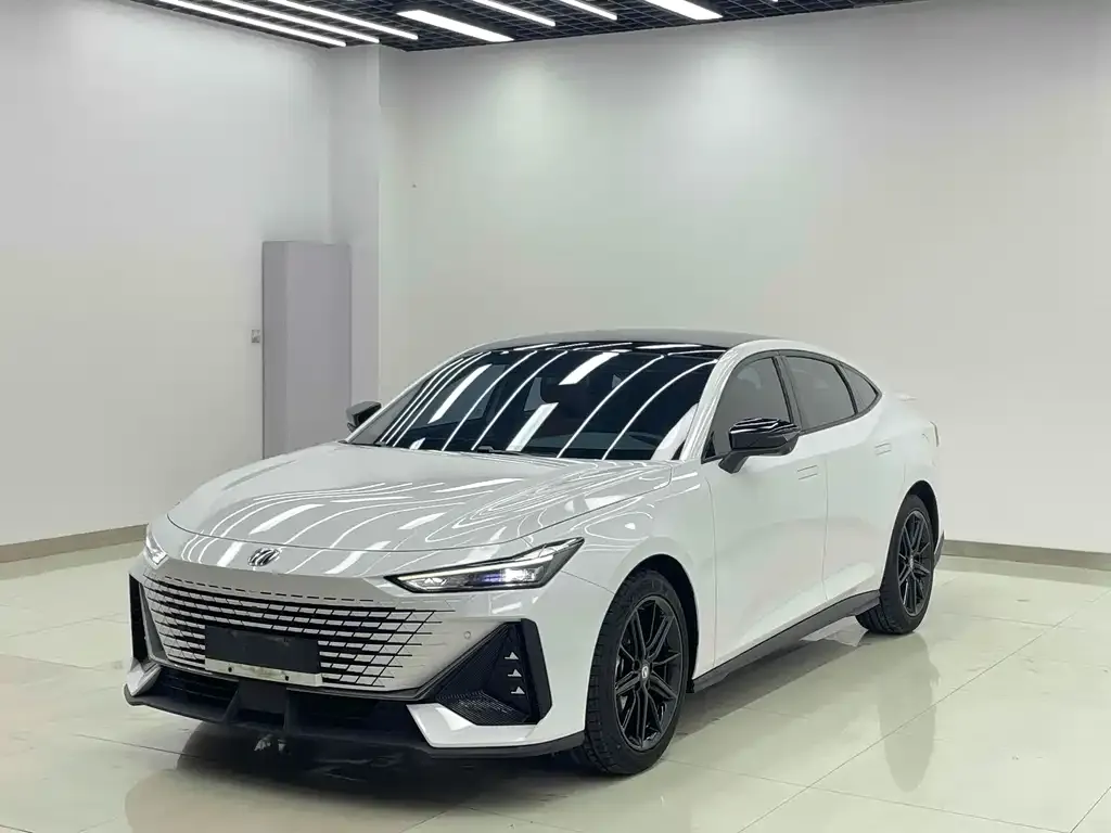 Changan UNI-V 2022 из CN, фото 1