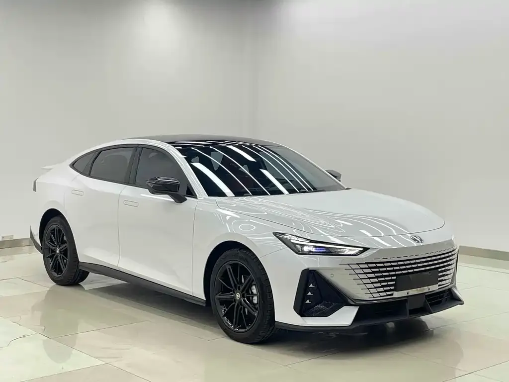 Changan UNI-V 2022 из CN, фото 2