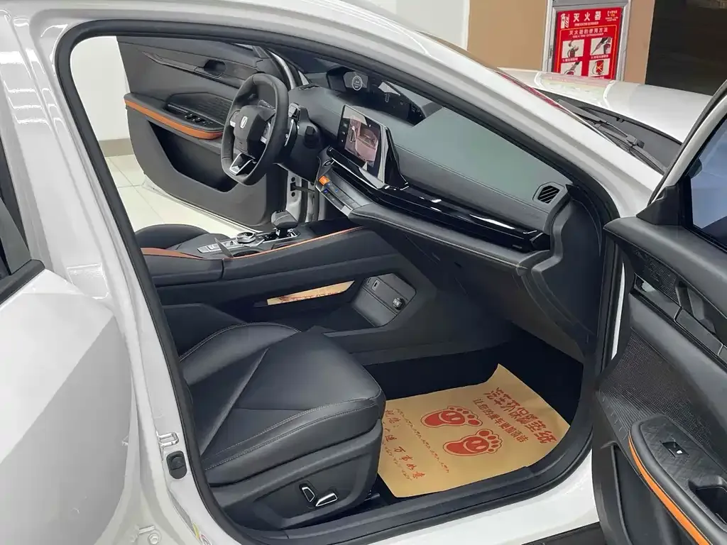 Changan UNI-V 2022 из CN, фото 6