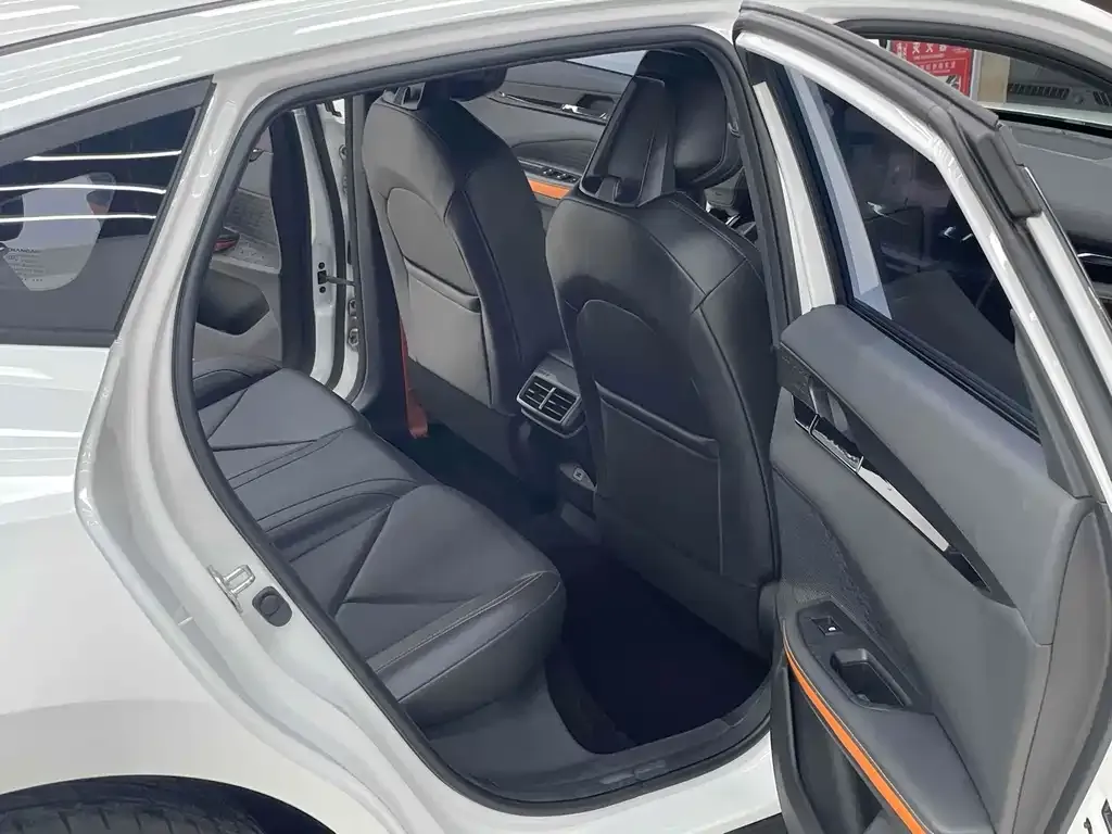 Changan UNI-V 2022 из CN, фото 7