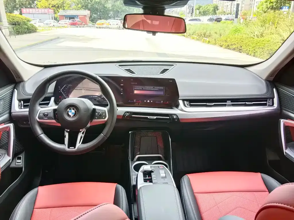 BMW X1 2024 из CN, фото 6