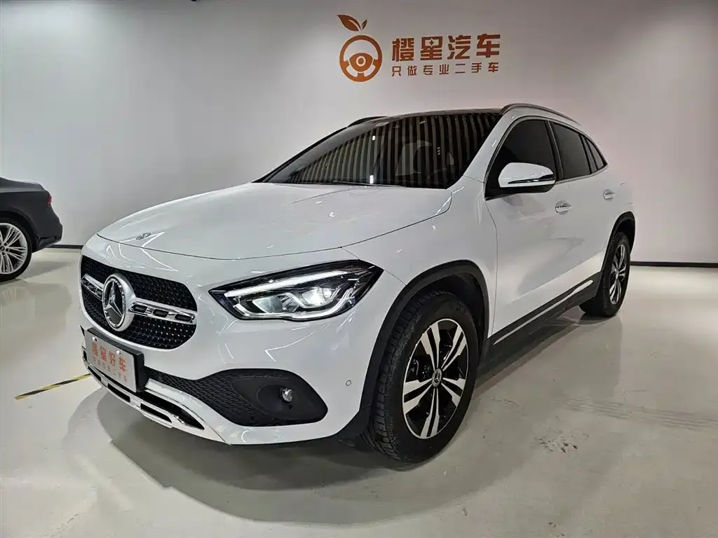 Mercedes-Benz GLA 2023 из CN, фото 1