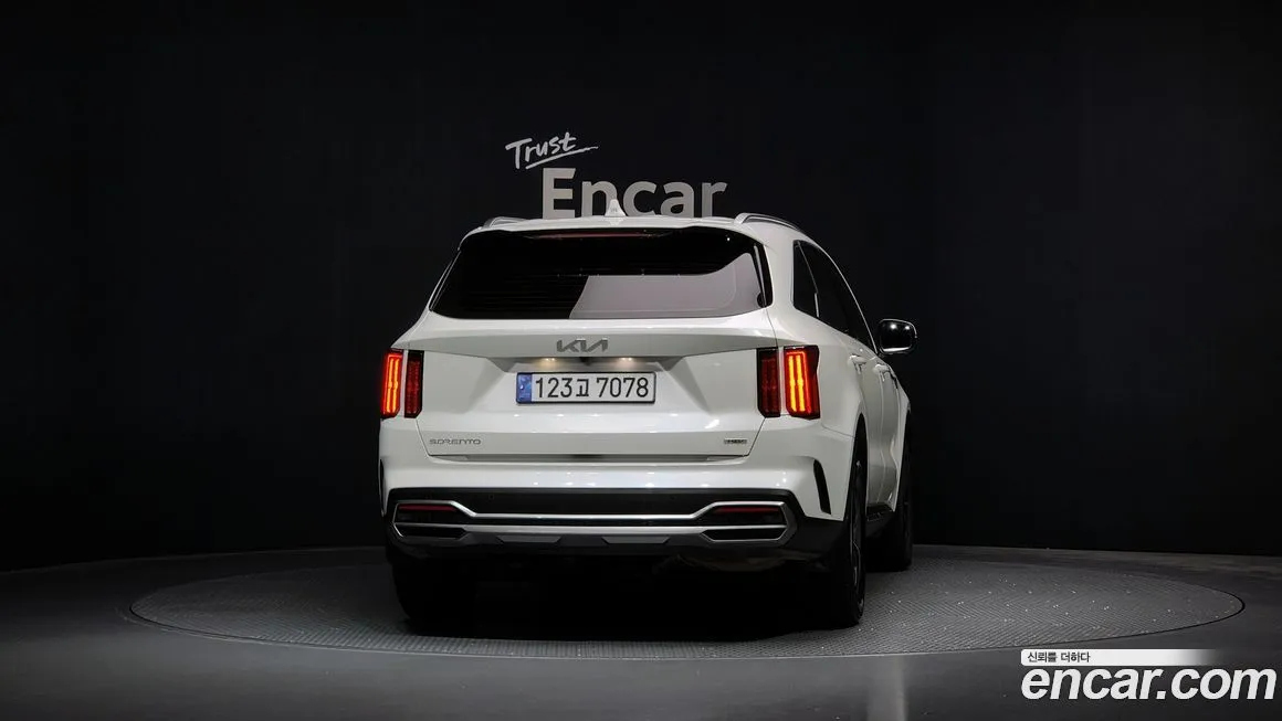 Kia Sorento 2023 из KR, фото 4