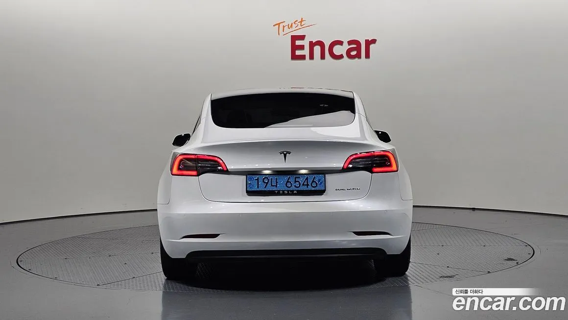 Tesla Model 3 2022 из KR, фото 4