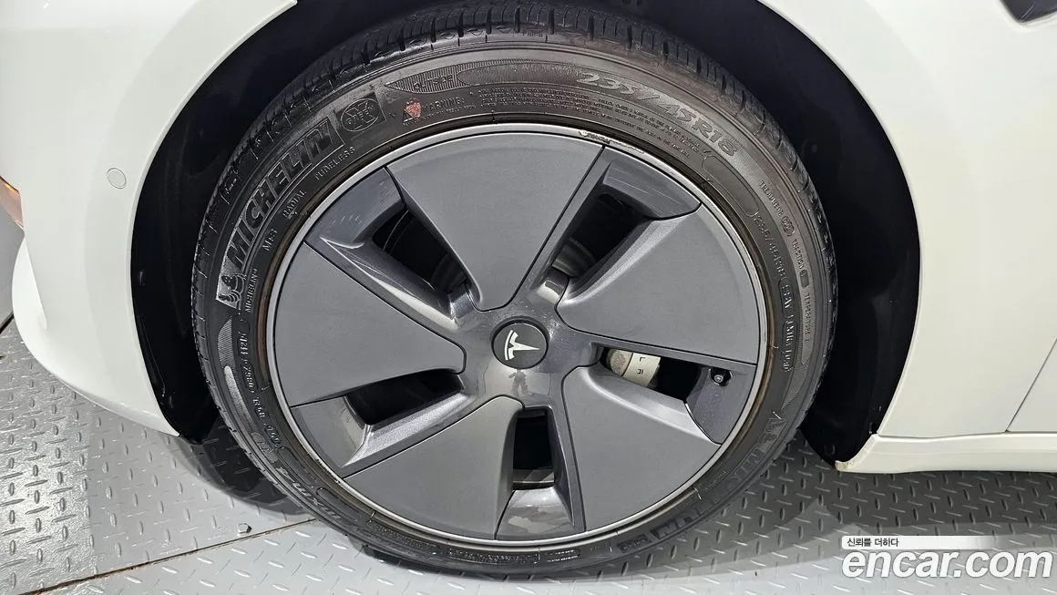 Tesla Model 3 2022 из KR, фото 5