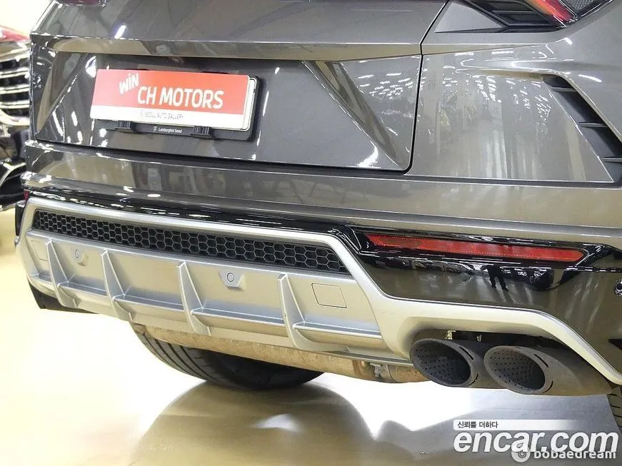 Lamborghini Urus 2021 из KR, фото 4