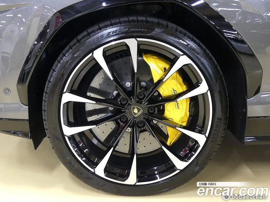 Lamborghini Urus 2021 из KR, фото 5