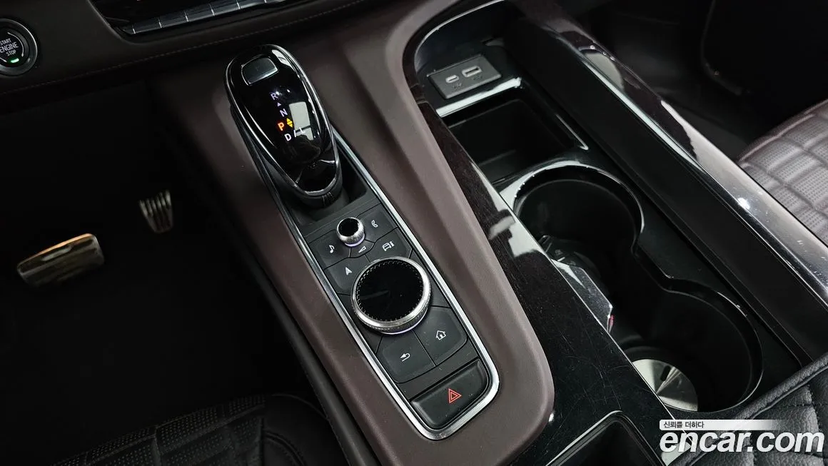 Cadillac Escalade 2023 из KR, фото 9