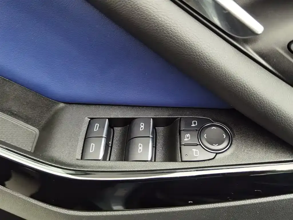 Chevrolet Plus 2024 из CN, фото 9