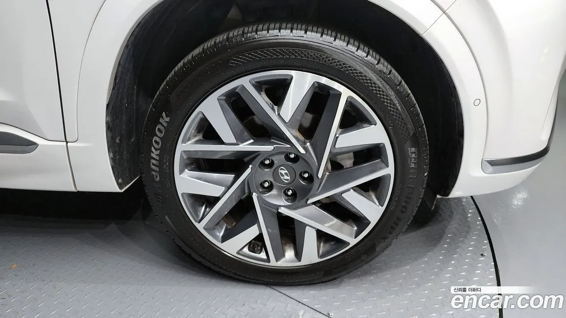 Hyundai Santafe — фото 5