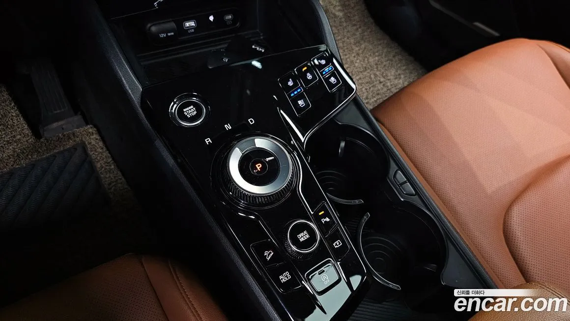 Kia Sportage — фото 9